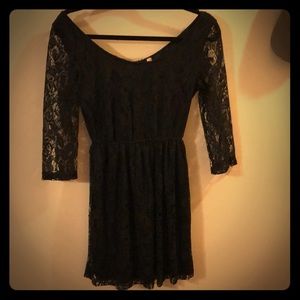Black lace dress. Three quarter sleeves